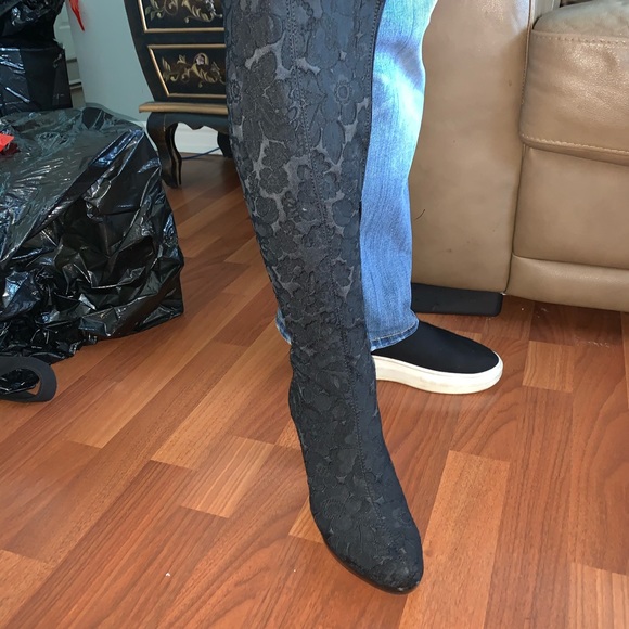 Ron white boots🖤 never worn before!!! - Picture 3 of 9
